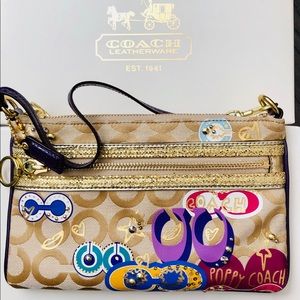 Coach poppy purse